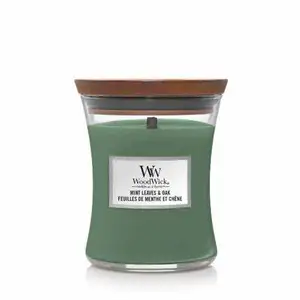 WoodWick candle Mint Leaves & Oak Medium Candle